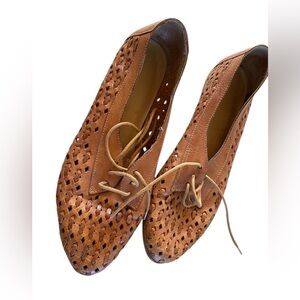 Brown Leather Cutout Lace-Up Shoes size 8 Made in Brazil
